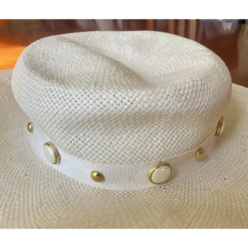 Importina vintage straw
